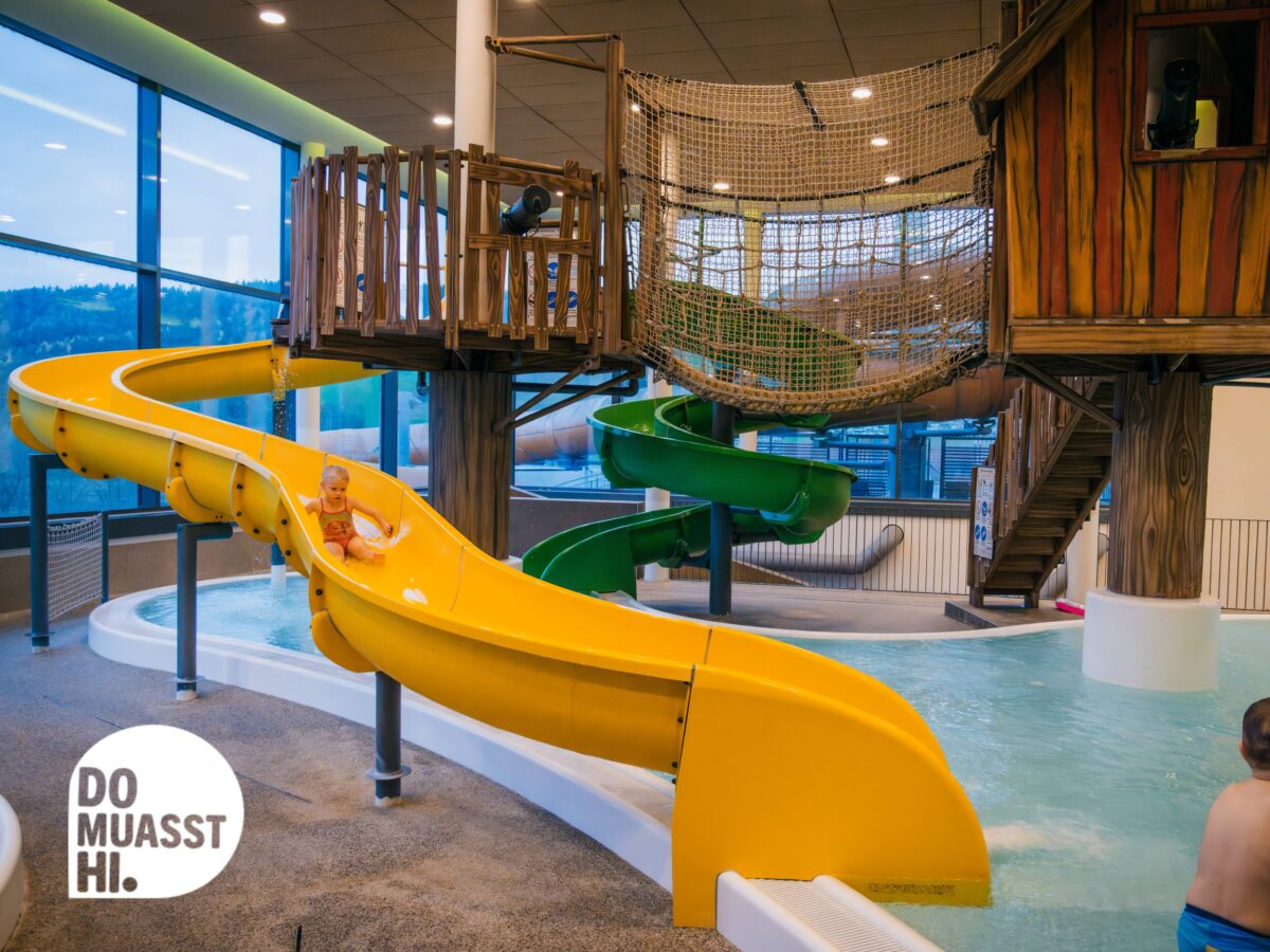 DO MUASST HI Schreinerhof Rutsche Wellness