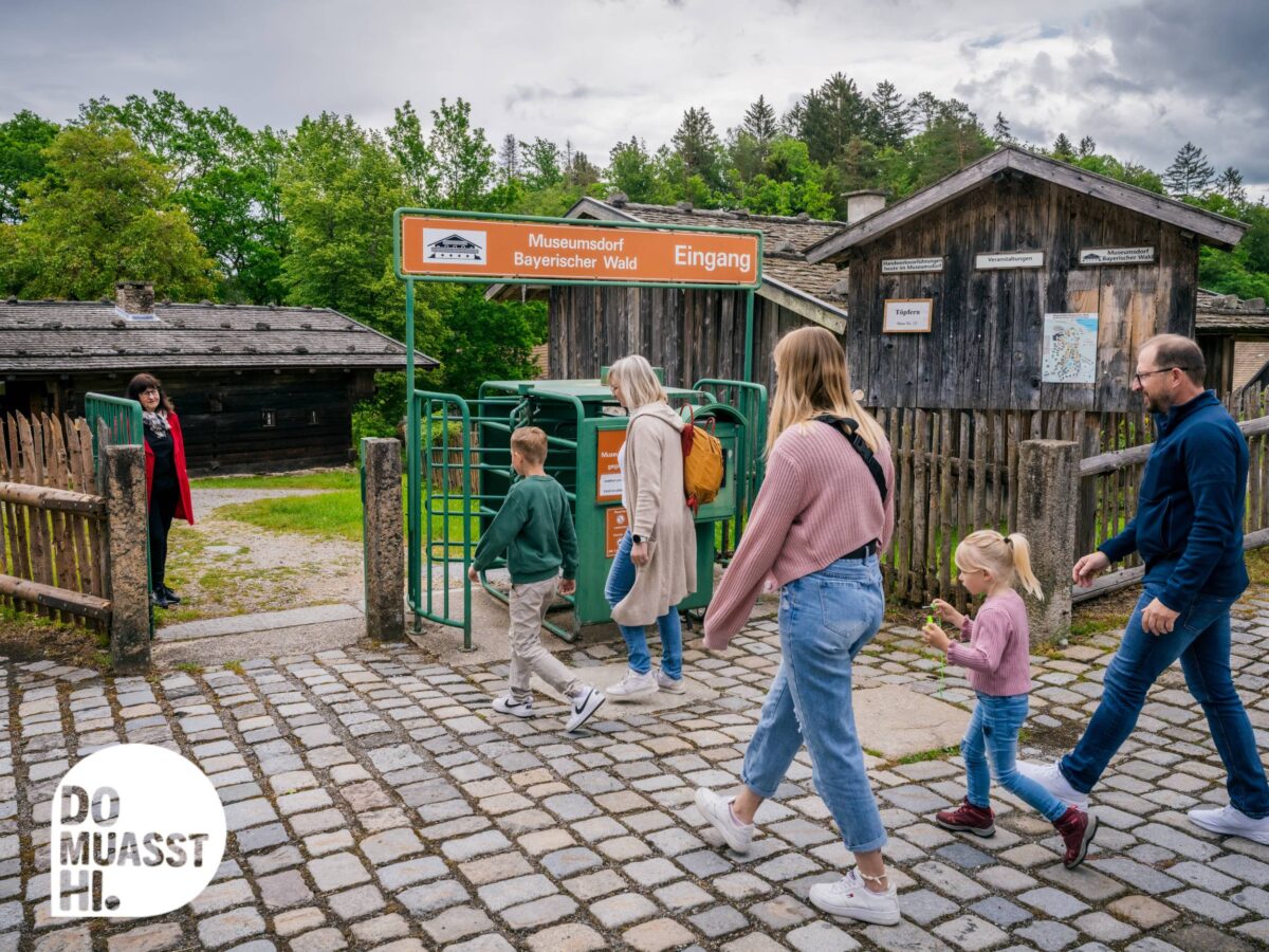 Museum und Kultur in FRG - Museumsdorf