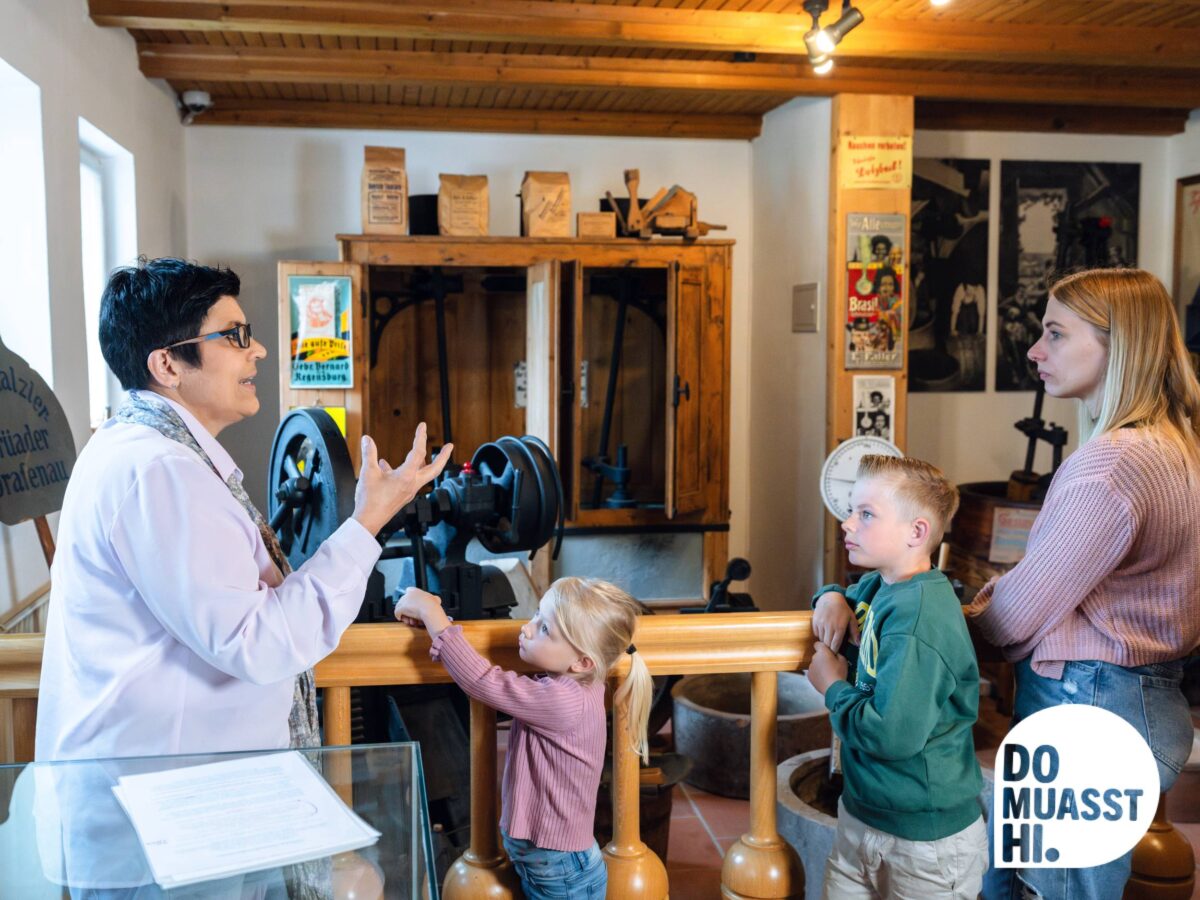 Museum und Kultur in FRG - Stadtmuseum und Schnupftabakmuseum