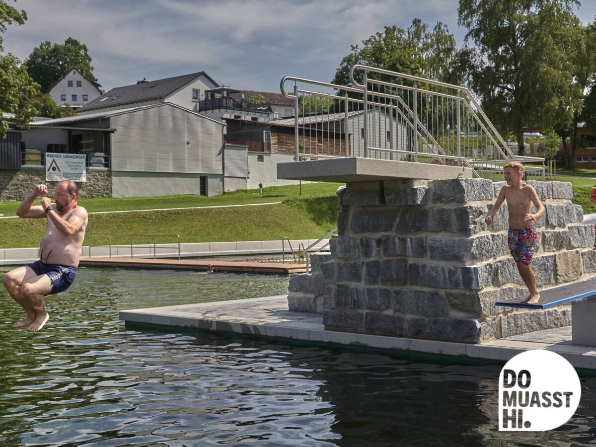DO MUASST HI - Naturfreibad Freyung Sommer, Abkühlung