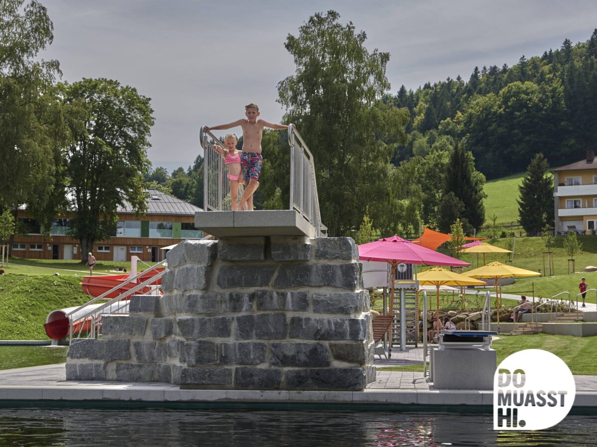 DO MUASST HI - Naturfreibad Freyung Sommer, Abkühlung