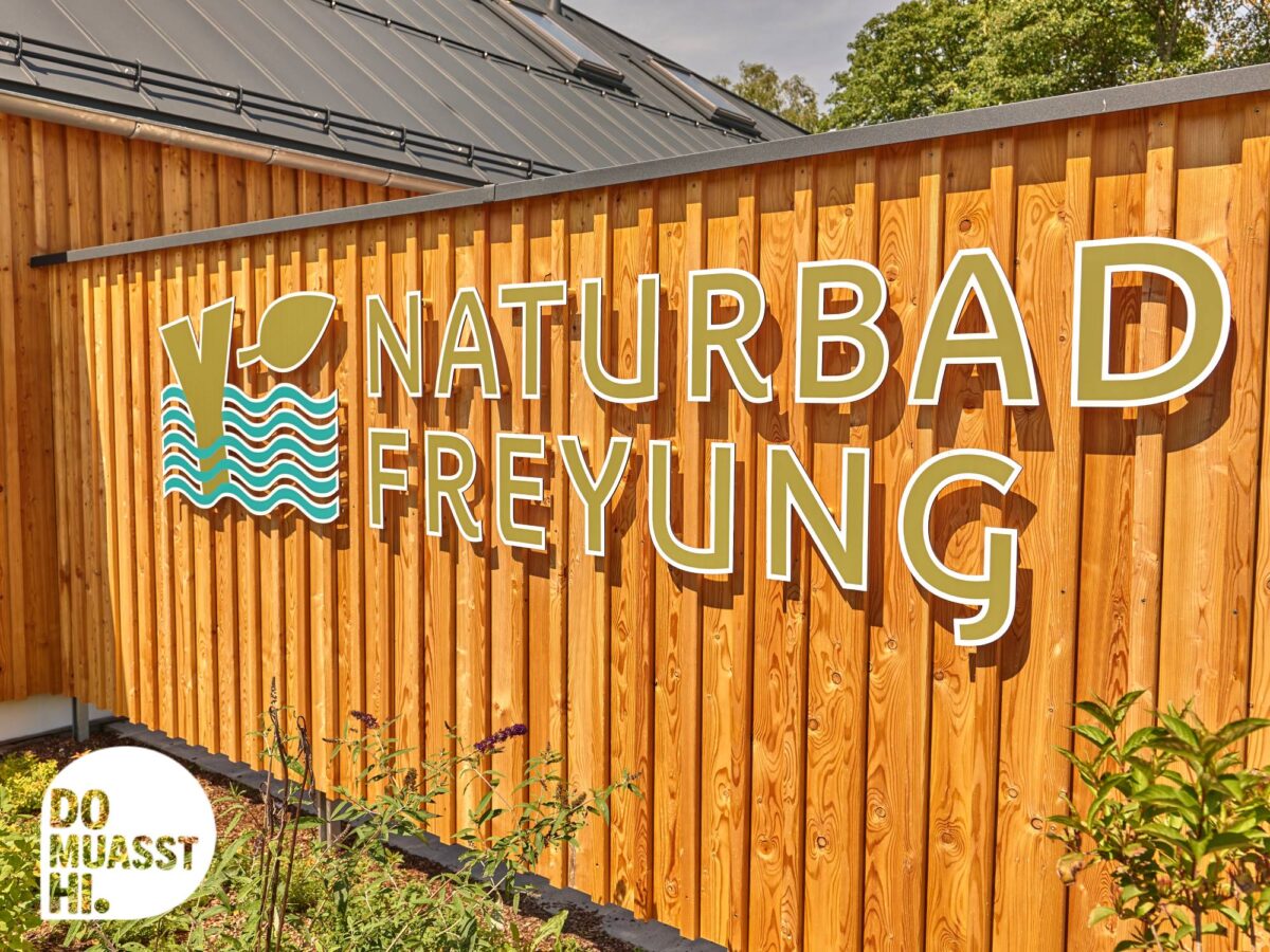 DO MUASST HI - Naturfreibad Freyung Sommer, Abkühlung